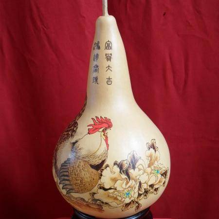 烙畫葫蘆 富貴大吉的傳統(tǒng)工藝之美